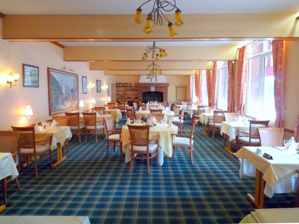 Hotel & Restaurant Le Cardinal Poix-de-Picardie Εξωτερικό φωτογραφία